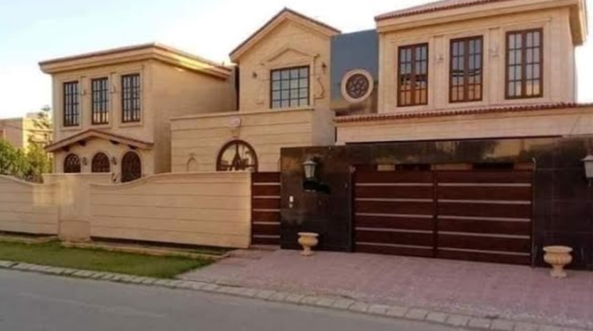 House For Sale in Dha Phase 6 karachi